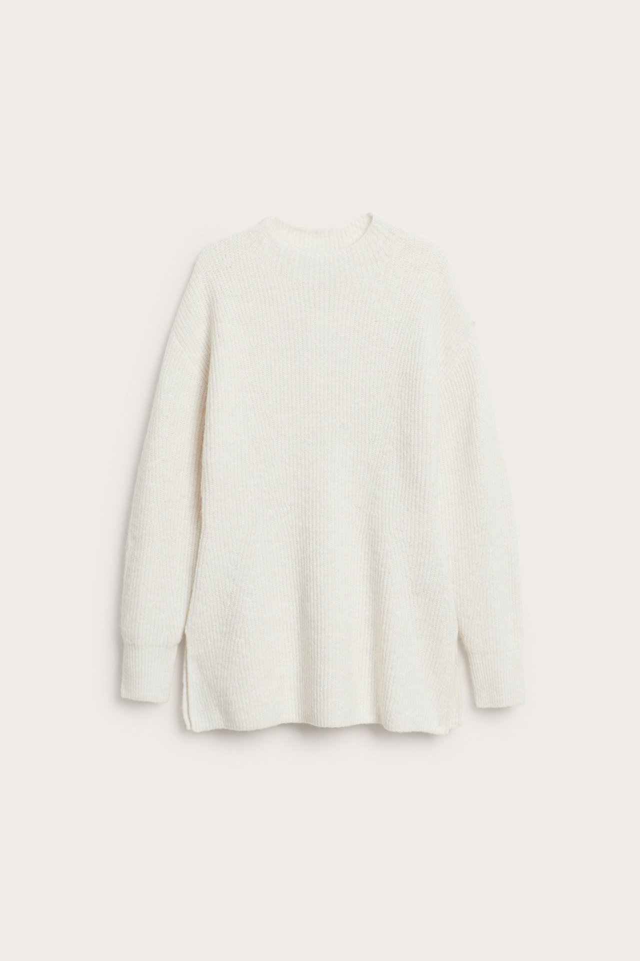 Sweter z prążkowanej dzianiny