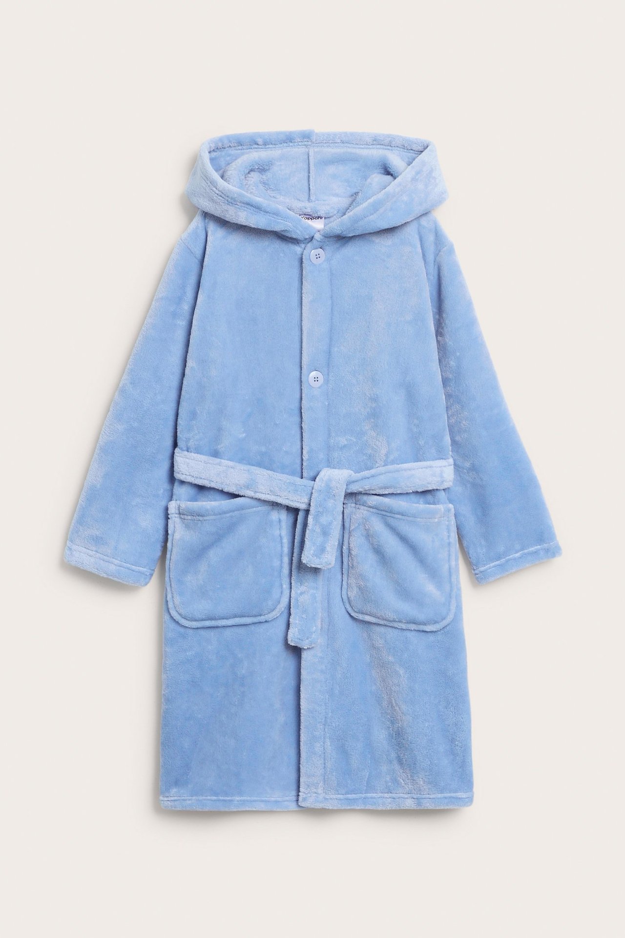 Edestä: Vaaleansininen hupullinen fleece-aamutakki napeilla, vyöllä ja kahdella taskulla.