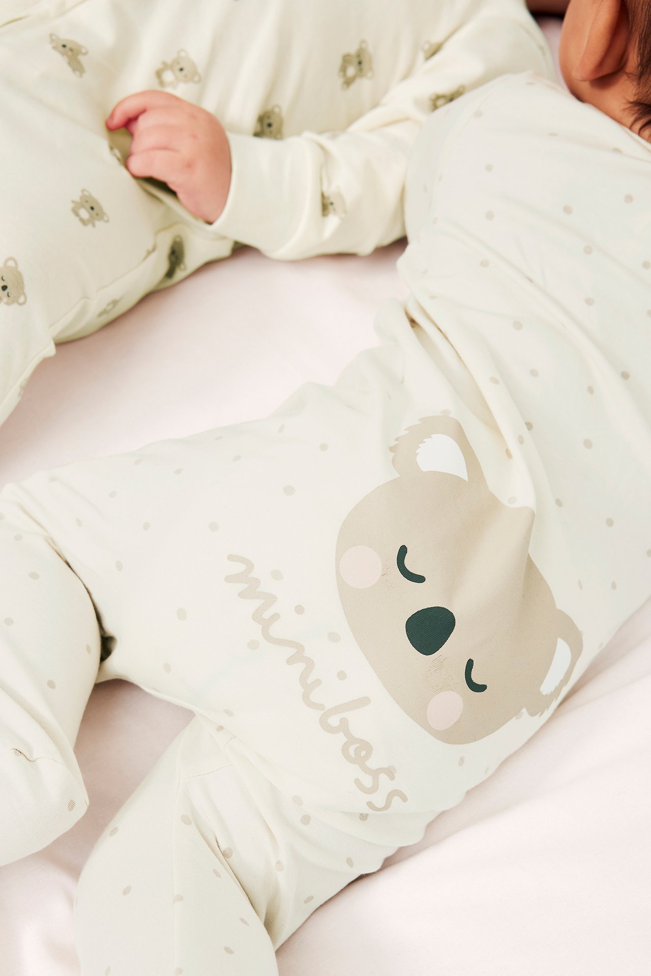 2 kpl kuviollisia pyjamia - Luonnonvalkoinen - 3