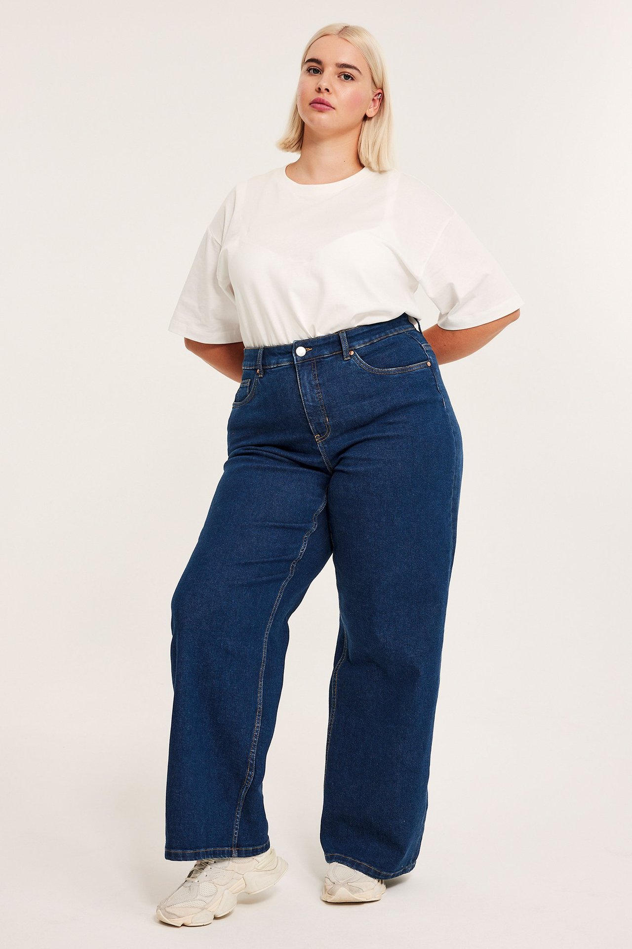 Dżinsy straight high waist