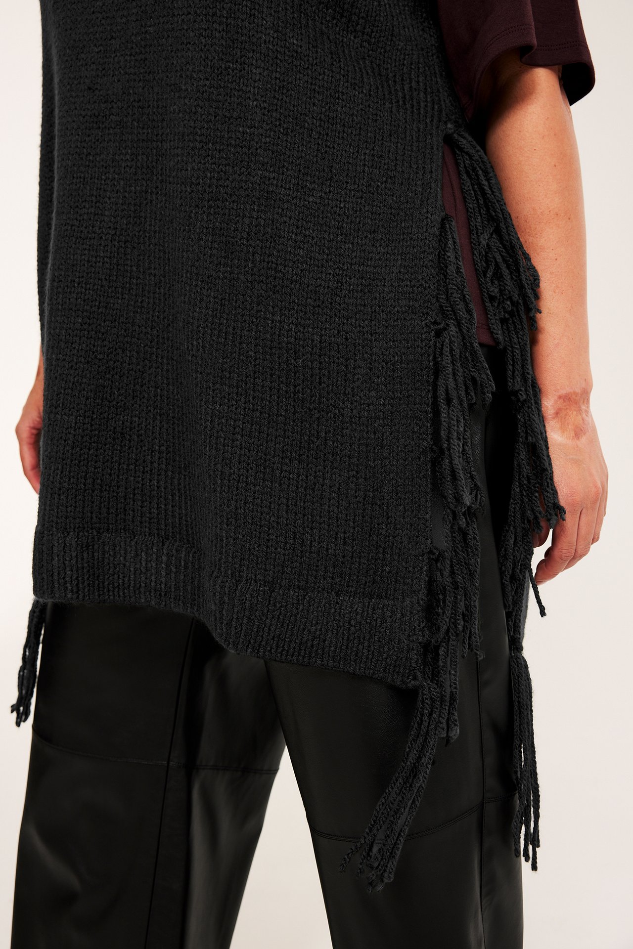 Strikket vest - Svart - 7