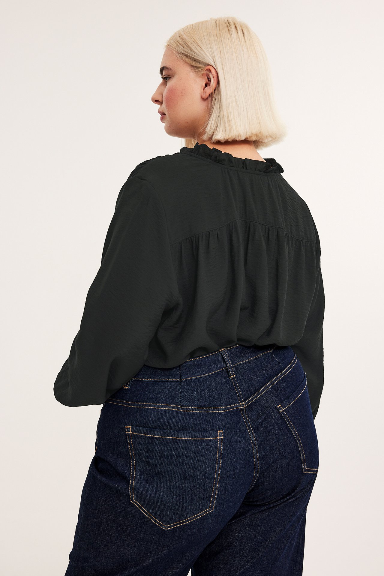 Bluse - Svart - 6
