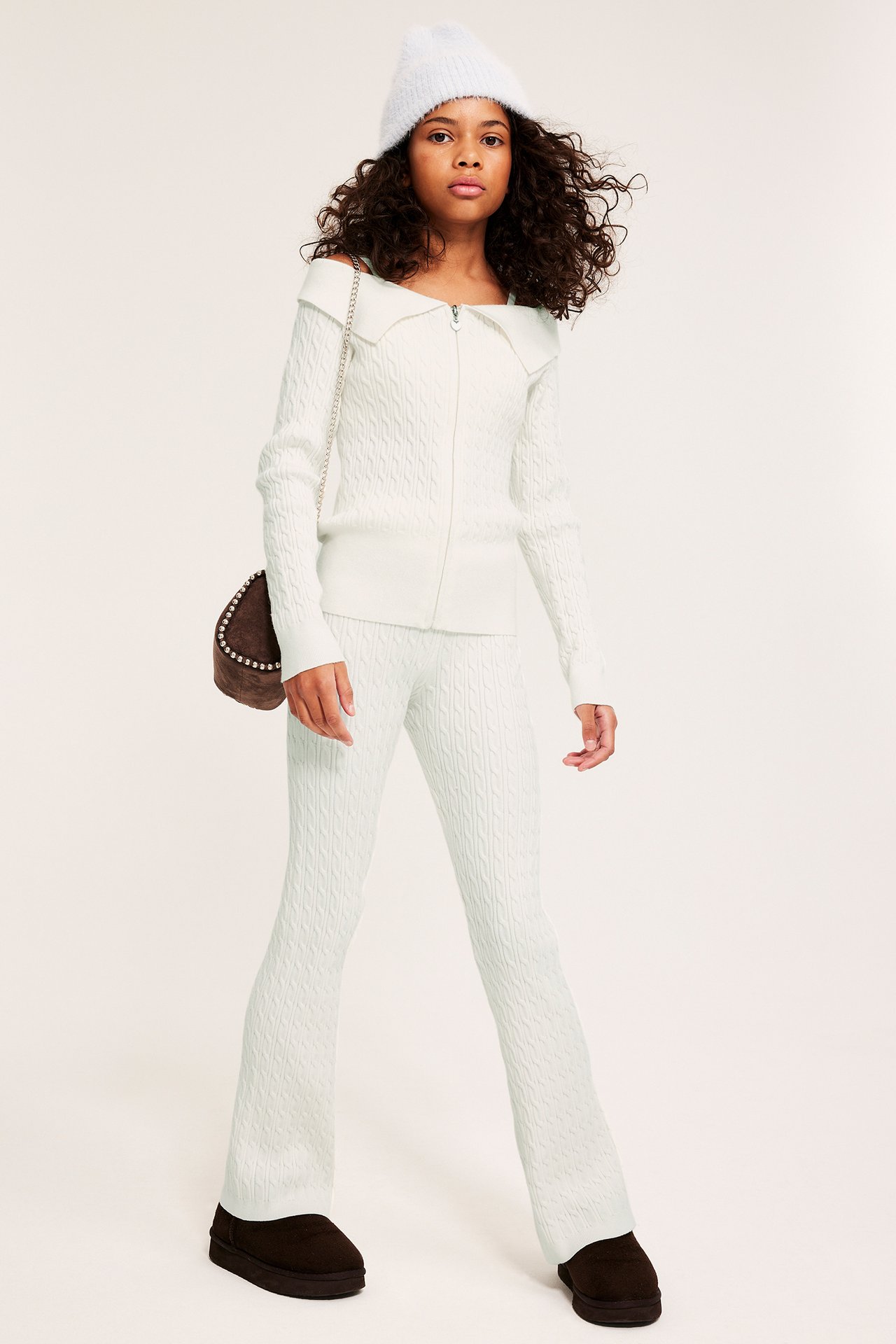 Kabelstrikkete bukser