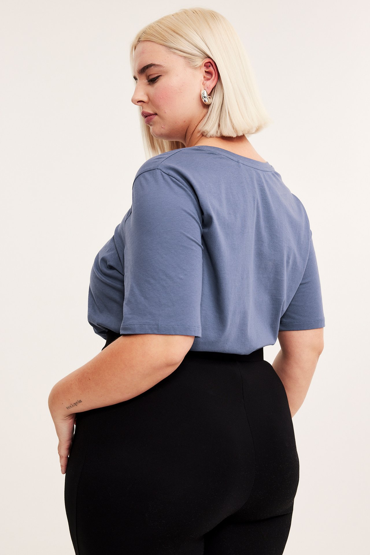 T-shirt - Blå - 5