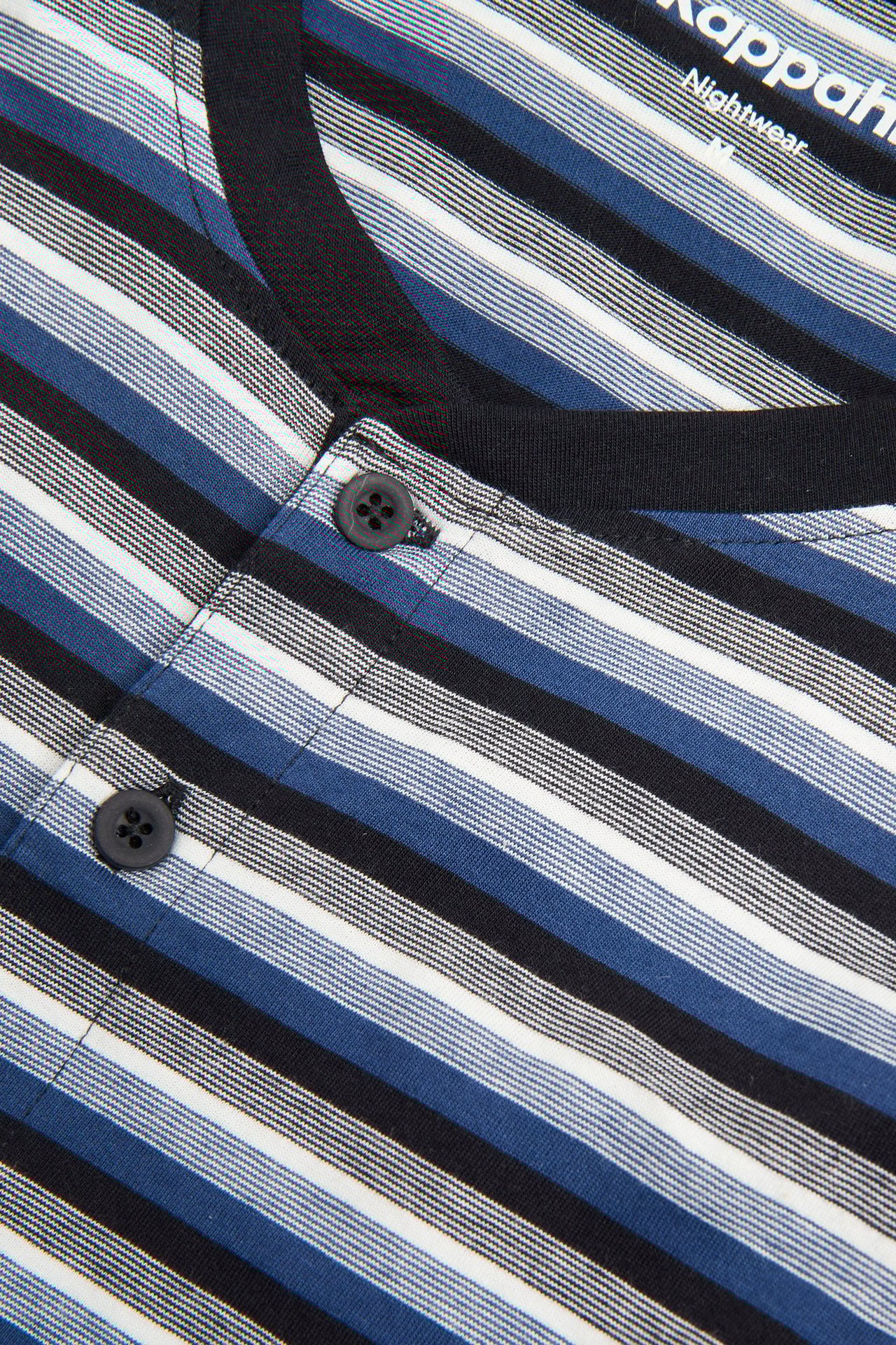 Pyjamaströja