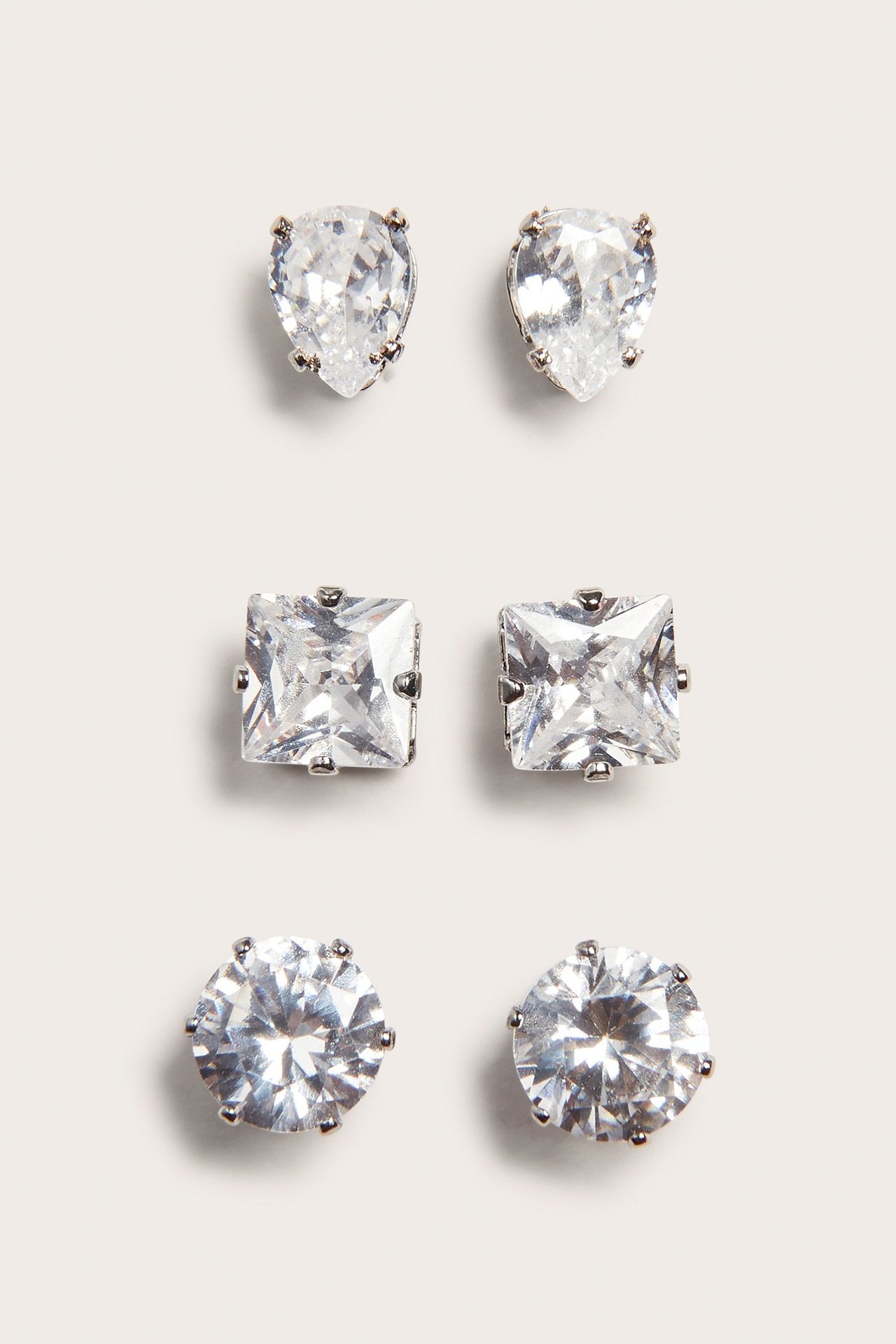 Srebrne 0,7 cm 3-pack kolczyków ze sztucznymi kamieniami, okrągłe, kwadratowe, łezki.