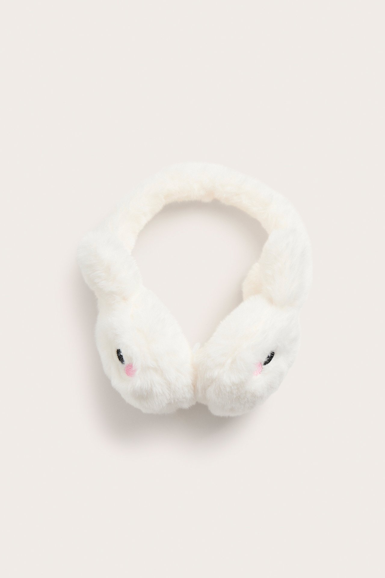 Fluffy ørevarmere kanin