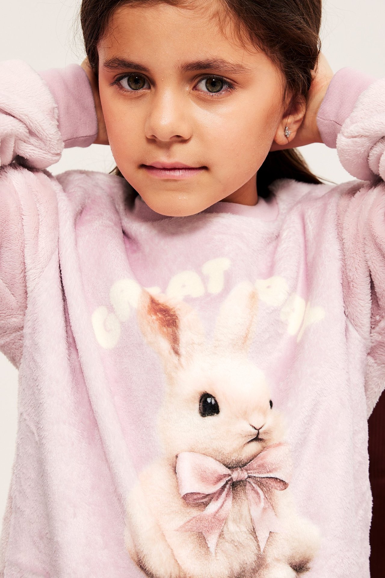 Pörröinen collegepaita