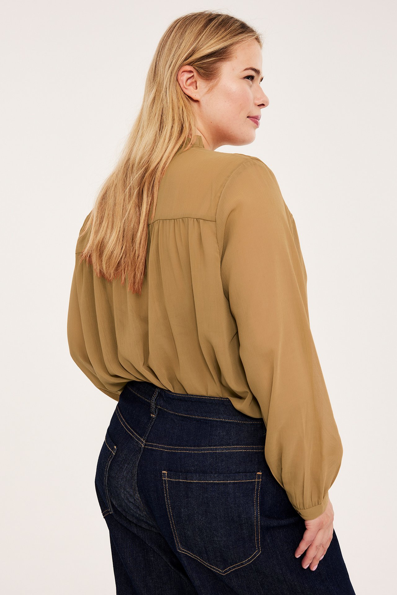 Langermet bluse - Beige - 176cm / Storlek: XL - 6
