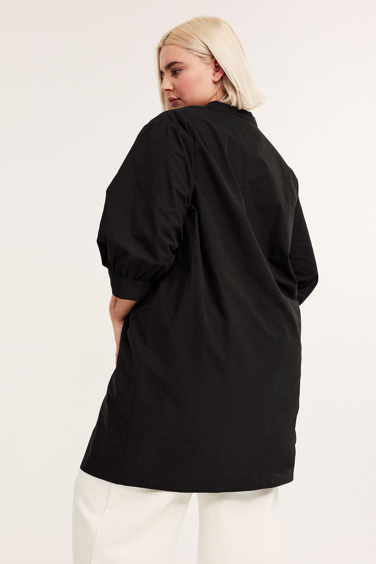 Krótka sukienka - Czarne - 175cm / Storlek: XL - 5