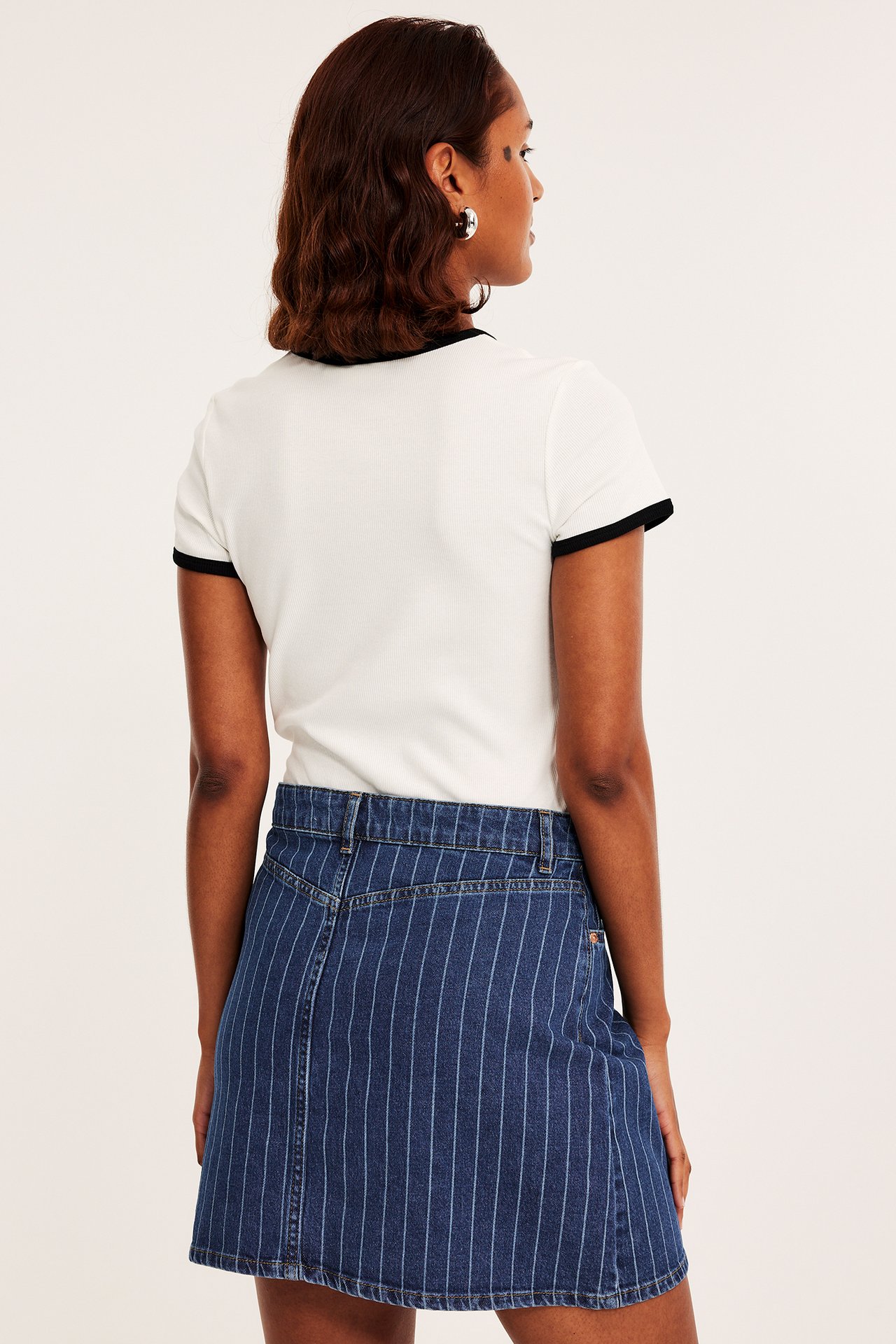 Kort jeanskjol - Denim - 6