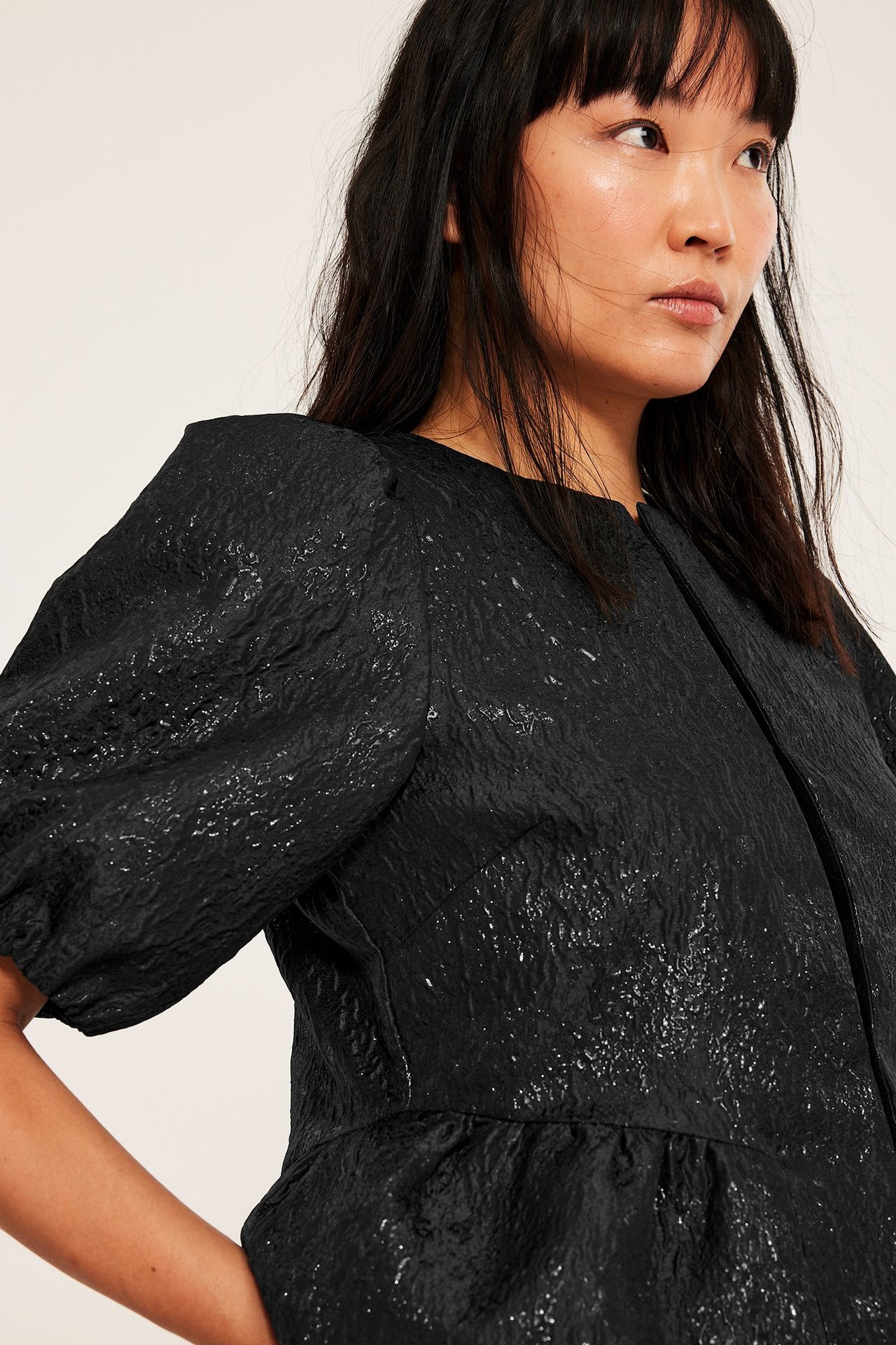 Blus med puffärm - Svart - 175cm / Storlek: S - 4