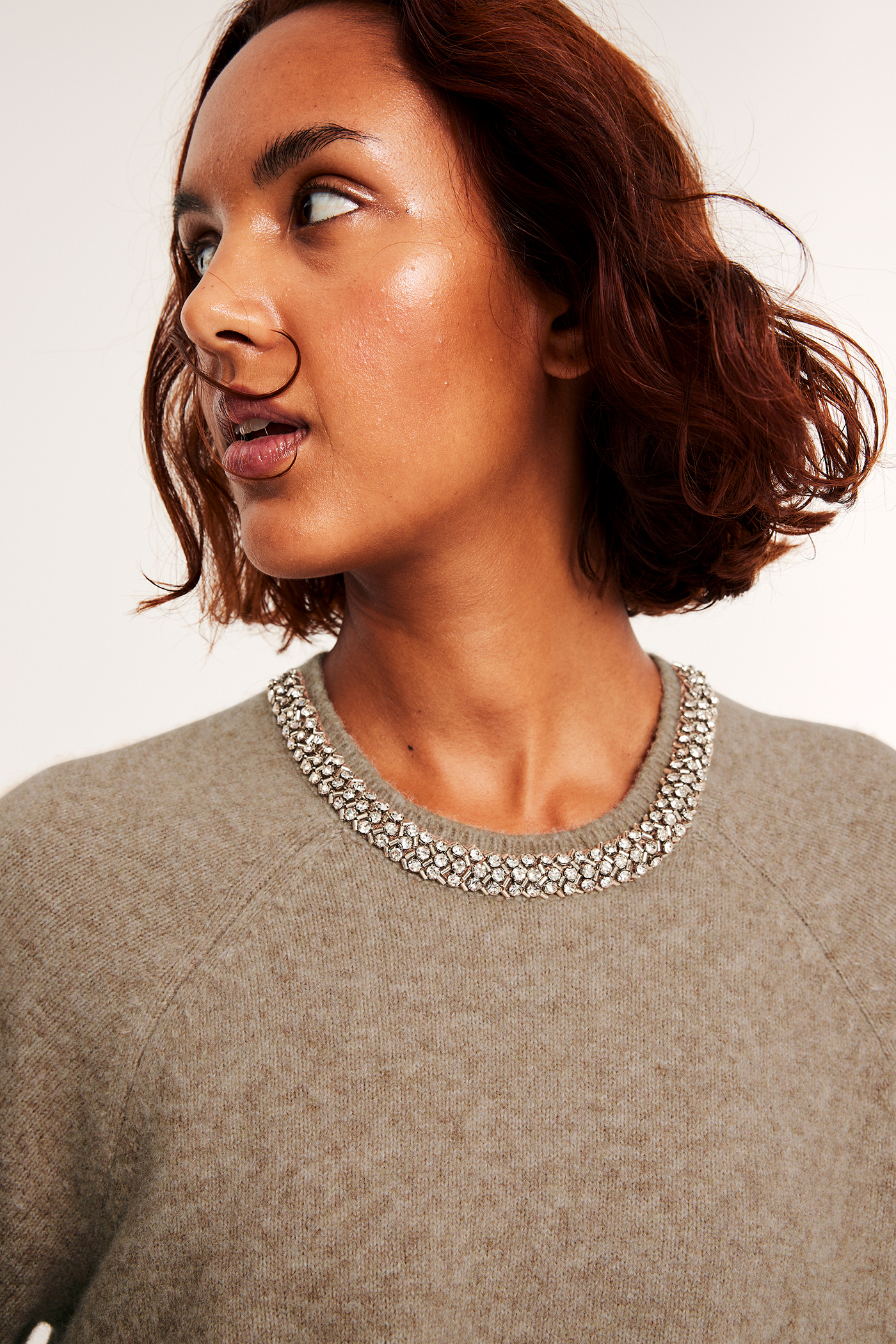 Strikkegenser med strass - Brunmelert - 5
