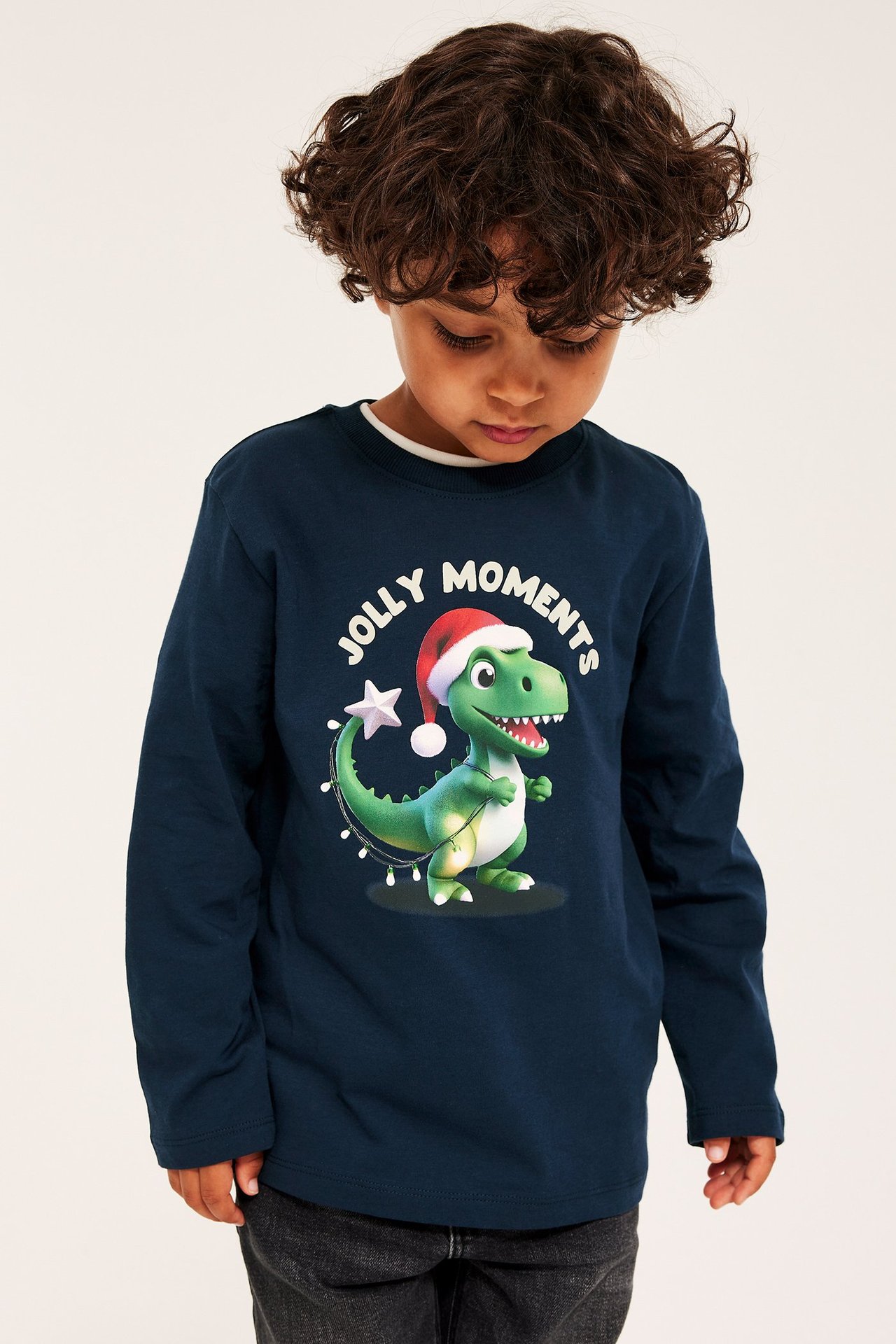 Mørk blå langermet T-skjorte for barn med dinosaurie og julhatt print, bomull.