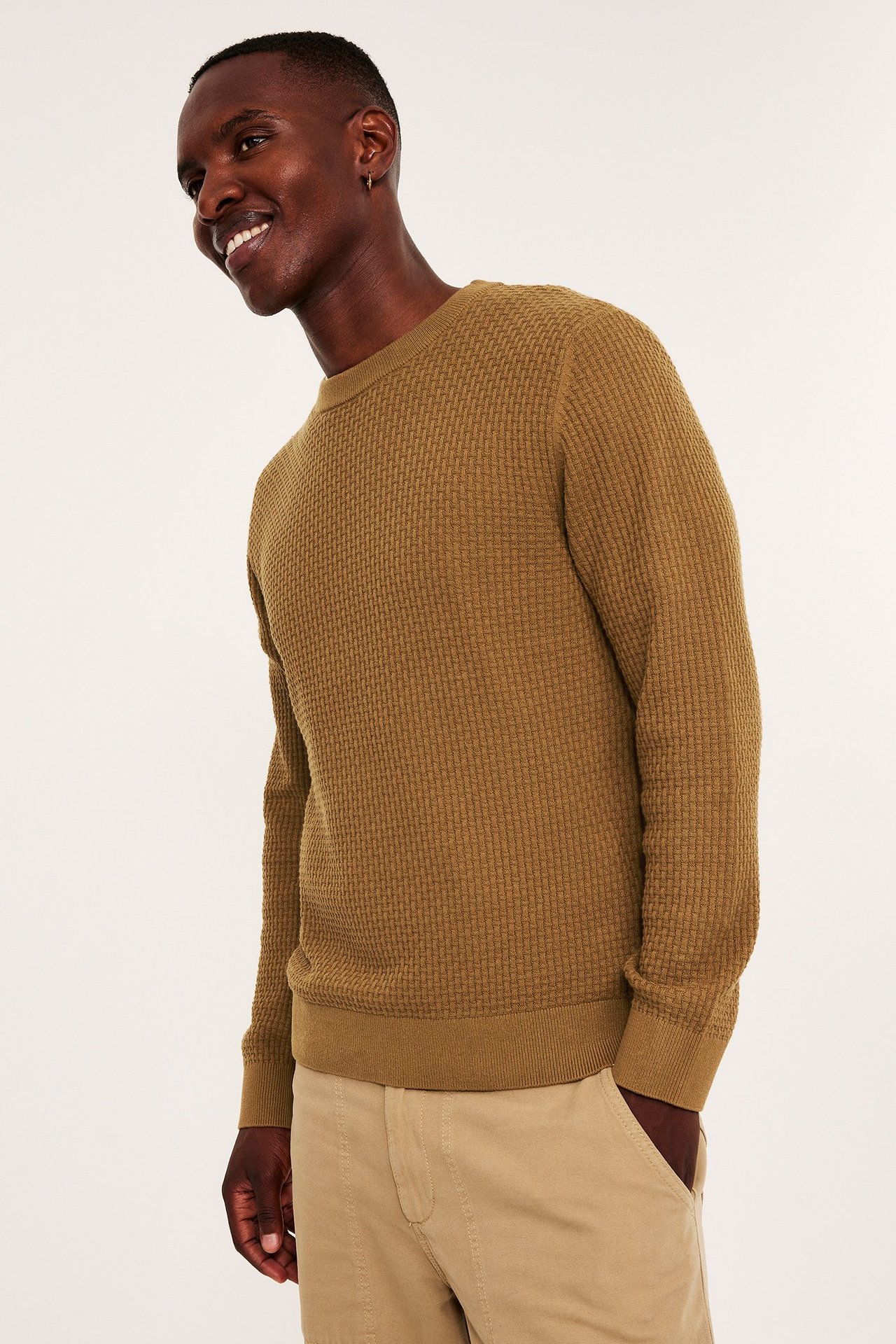 Strukturstickad tröja