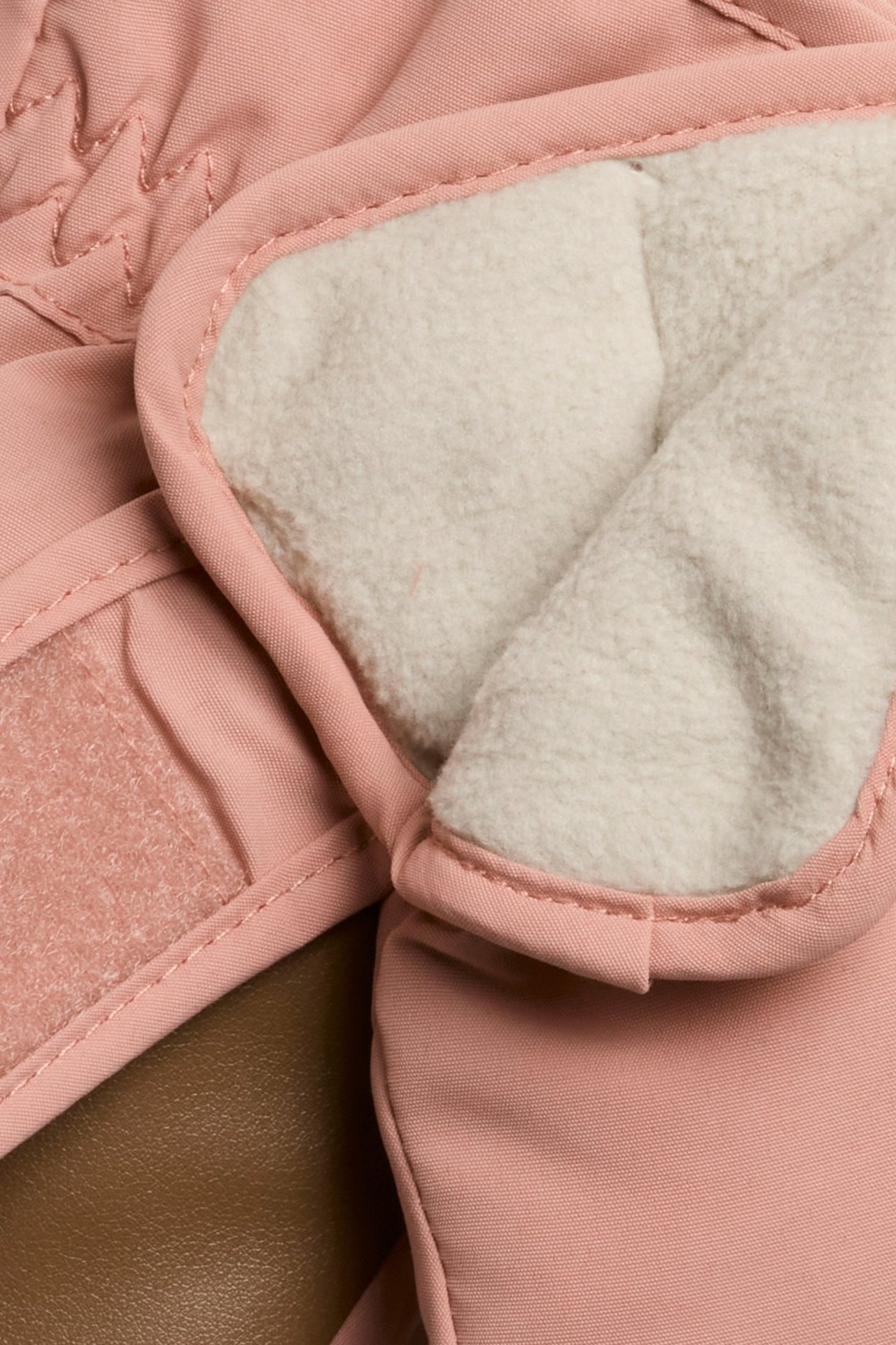 Vuorilliset lapaset - Pinkki - 2