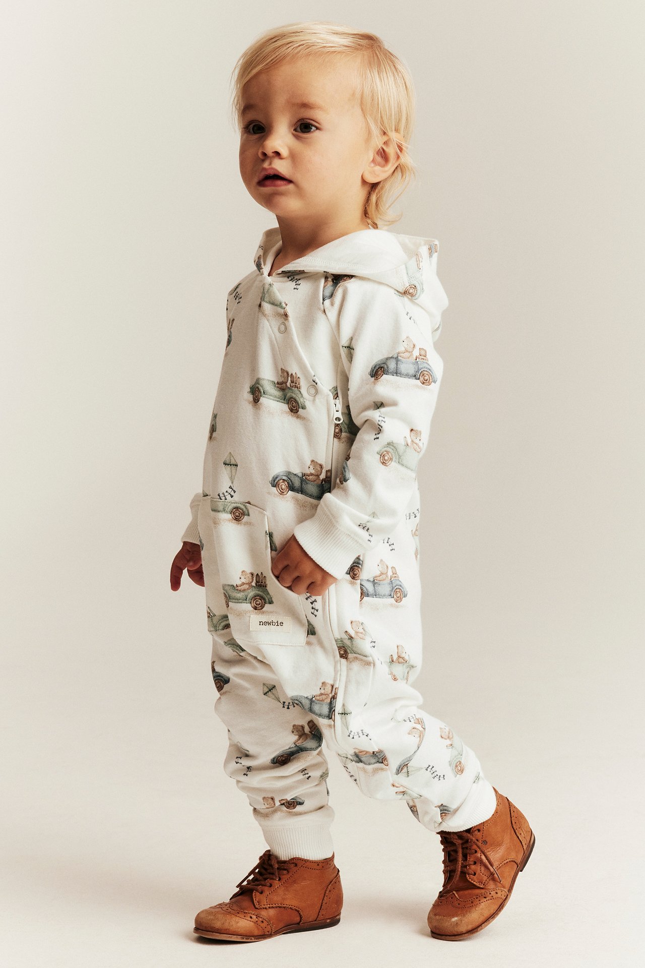 Jumpsuit med bilmotiv - Offwhite - 2