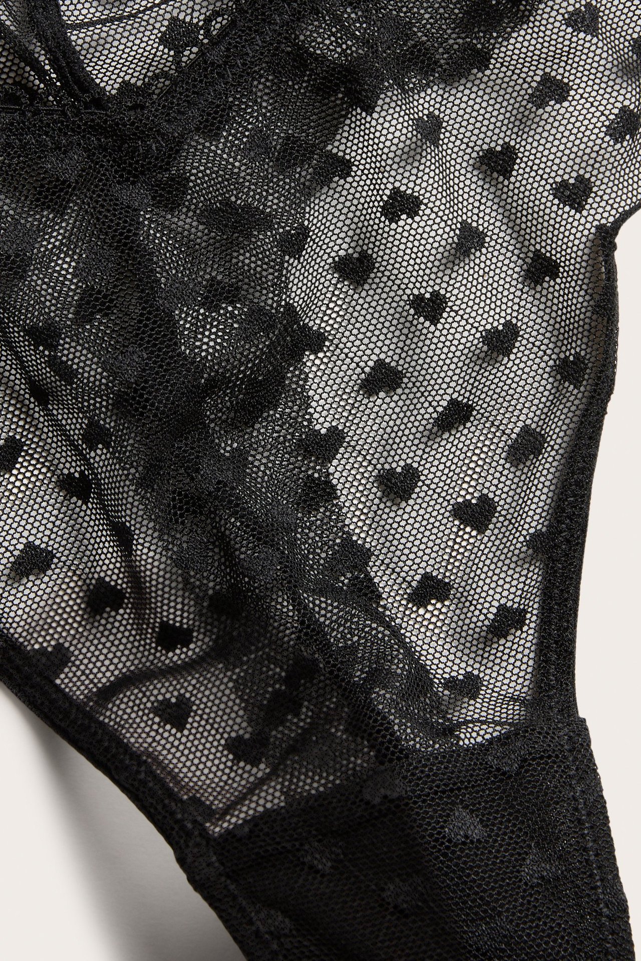 Halvstring med hjertemønster