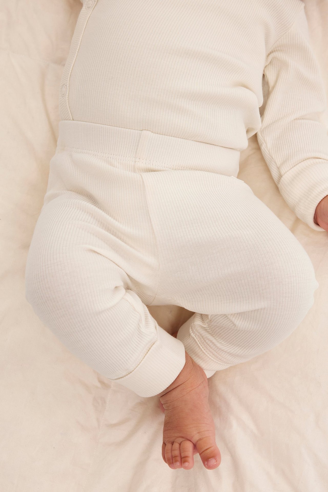 Prążkowane legginsy - Offwhite - 6