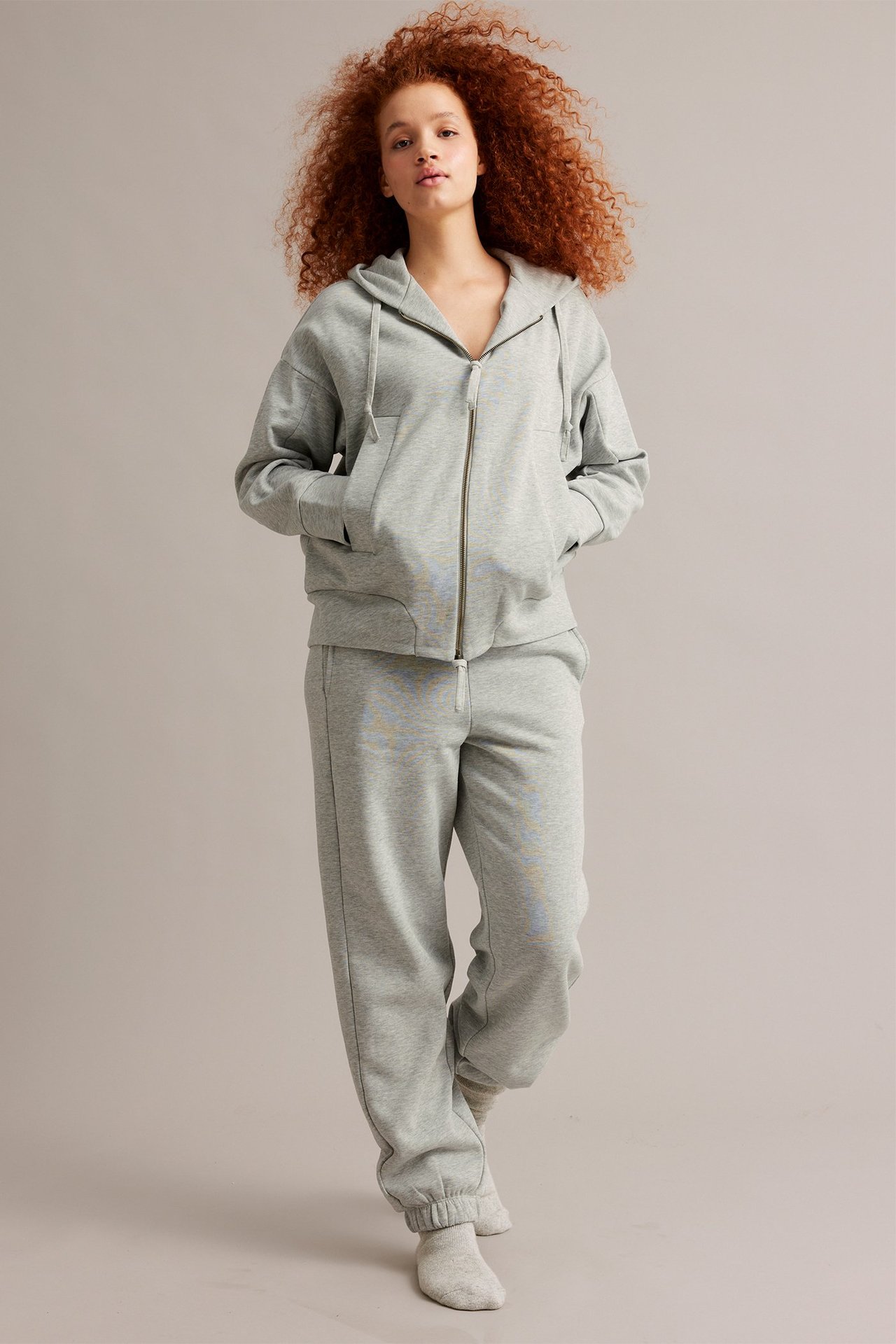 Bluza z kapturem, z zamkiem błyskawicznym