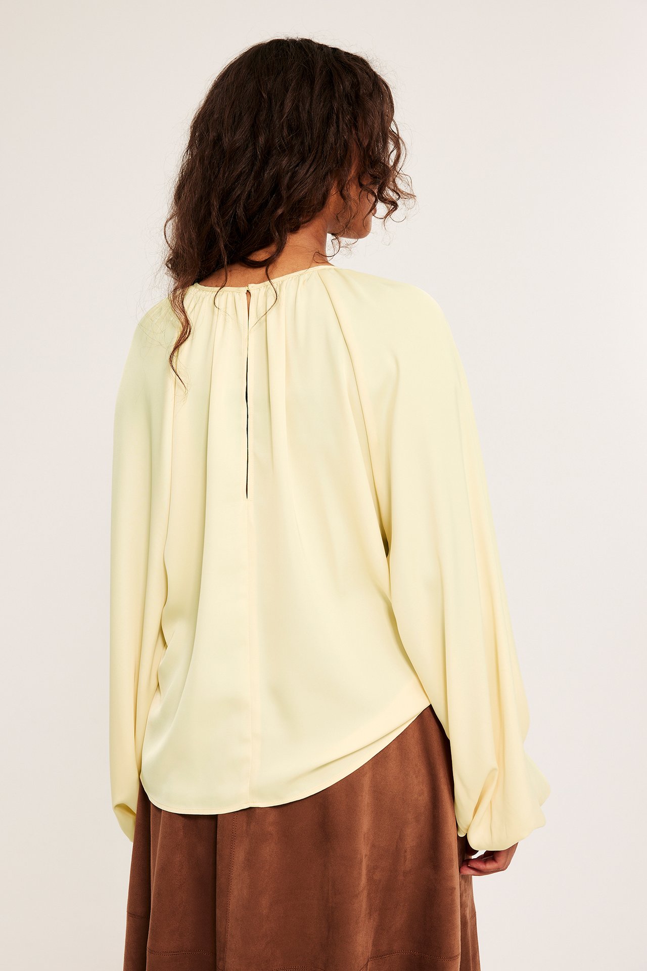 Blus med ballongärm - Gul - 168cm / Storlek: M - 5