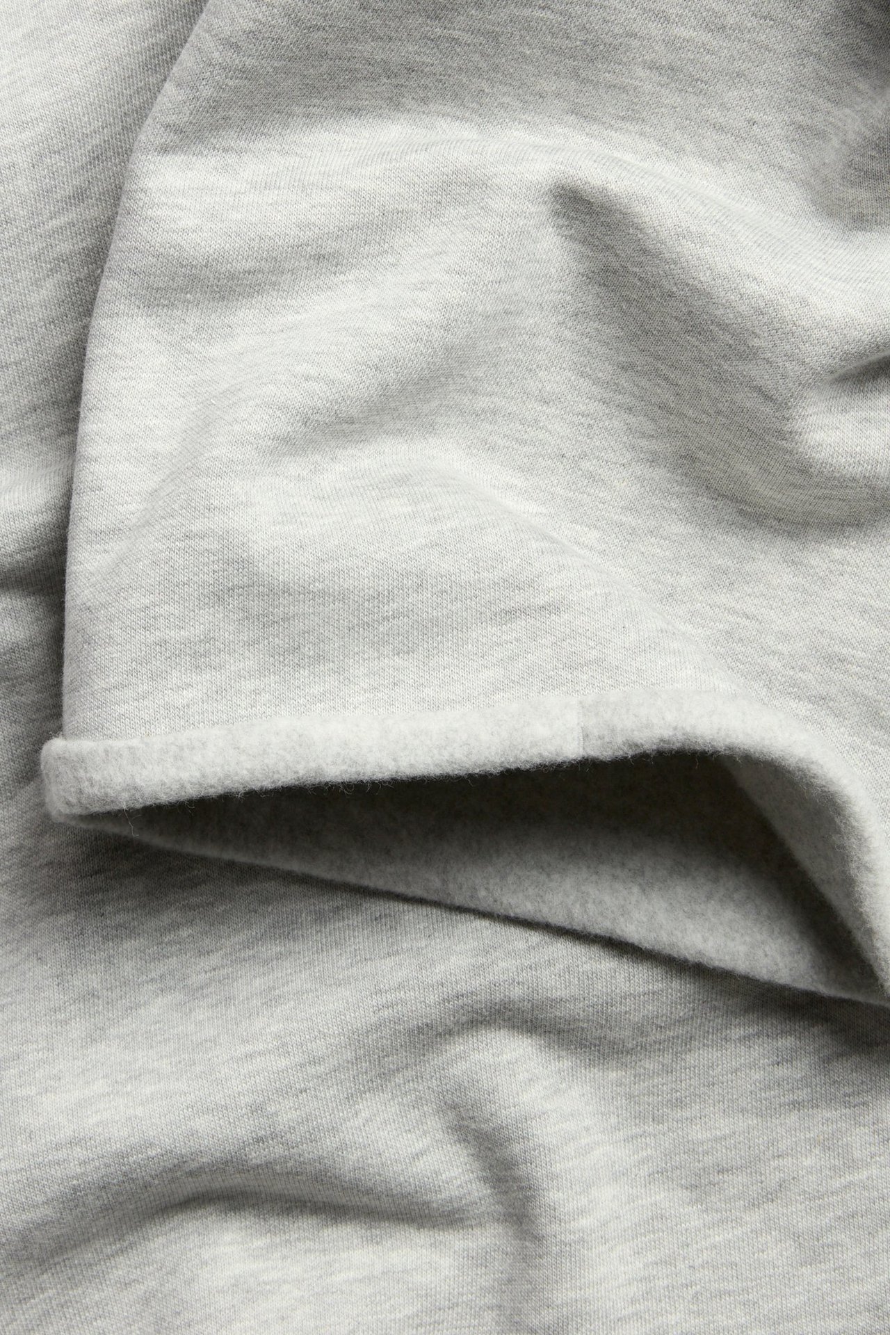 Suorat collegehousut