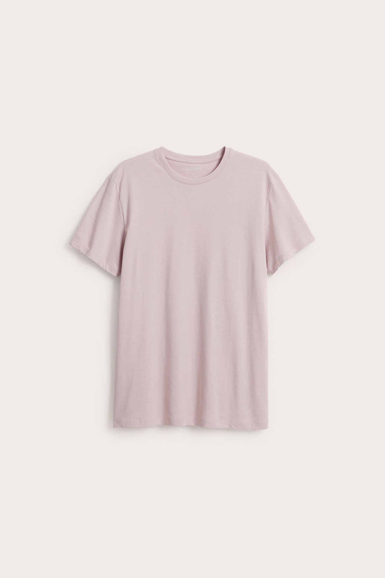 Frontutsikt av en lyserosa, ensfarget, kortermet t-skjorte i bomull med rund hals for menn.