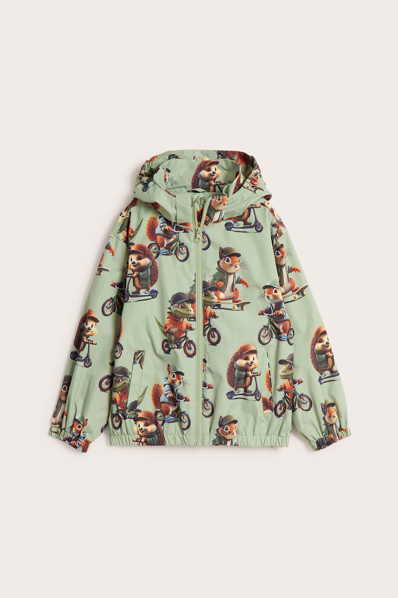 Widok z przodu: Jasnozielona kurtka dziecięca w zwierzęcy wzór, z kapturem i zamkiem.