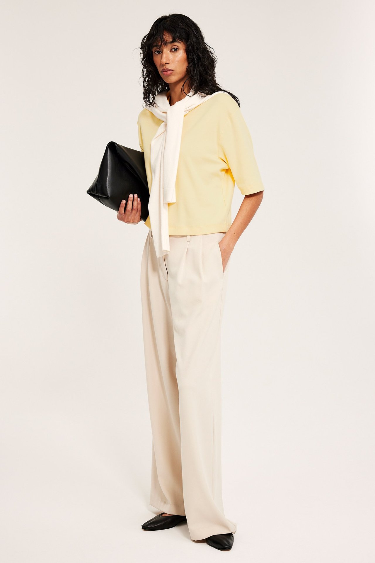 Krótki t-shirt - Jasnożółty - 1