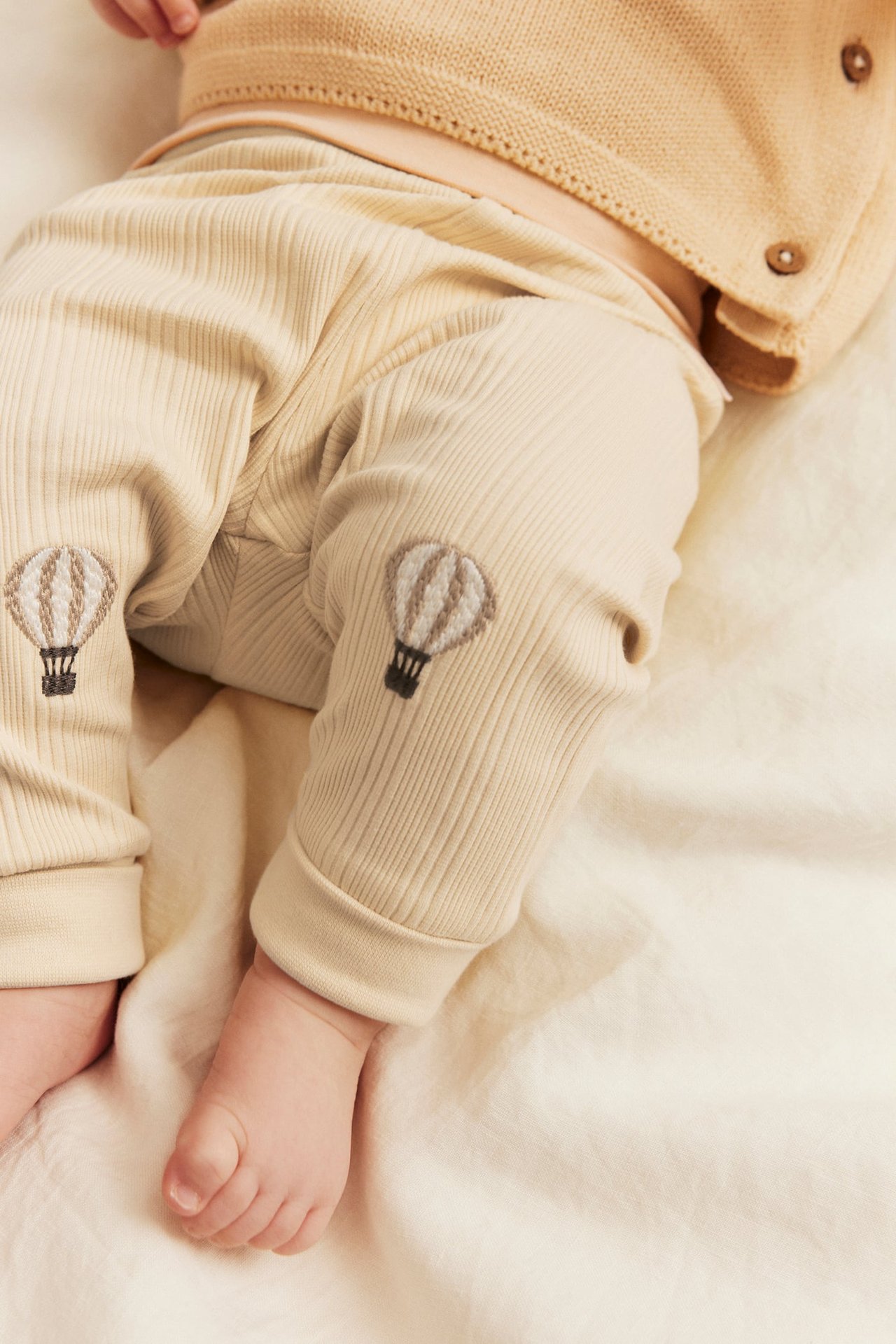 Prążkowane legginsy w balony