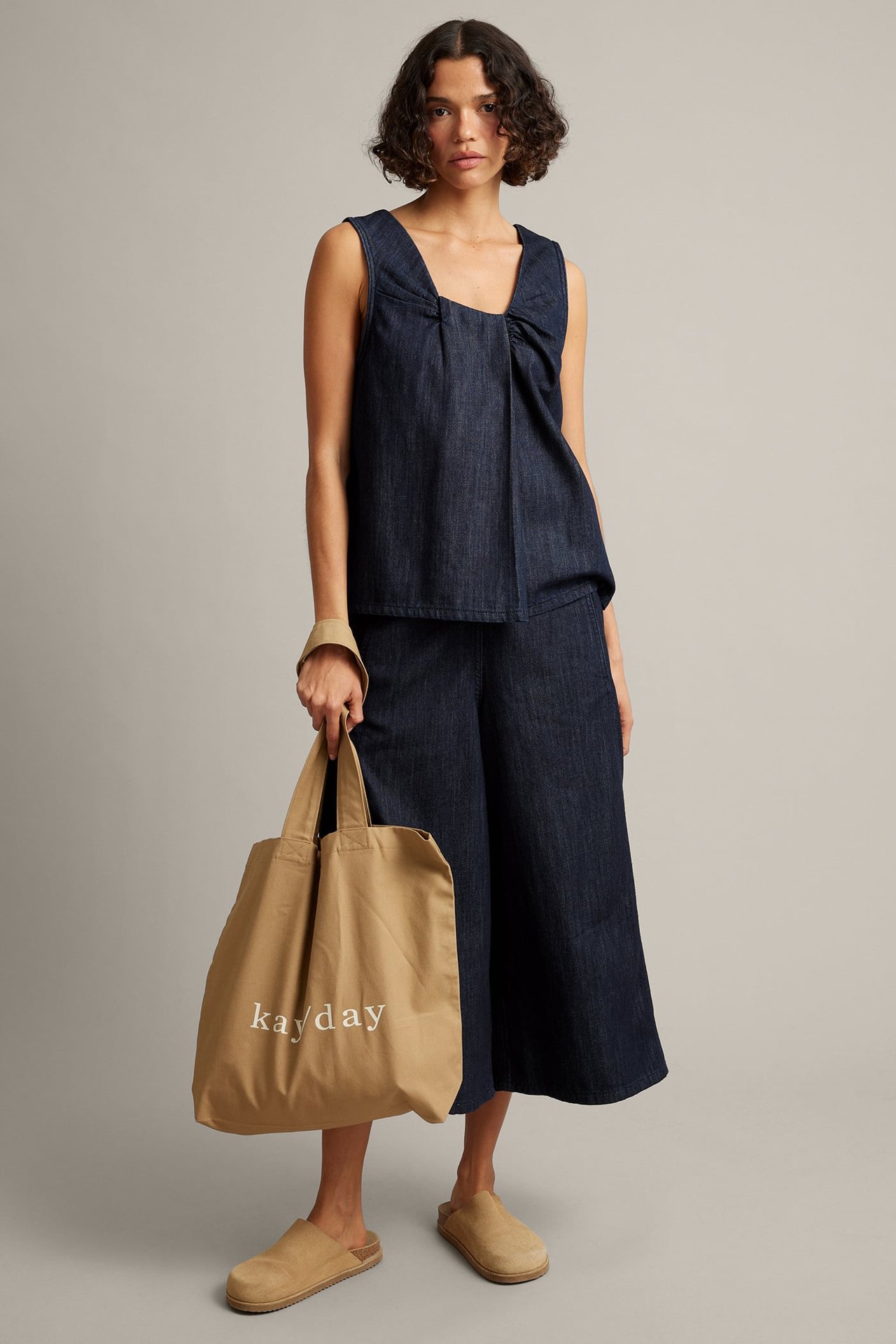 Pull-on-jeans i culotte-modell