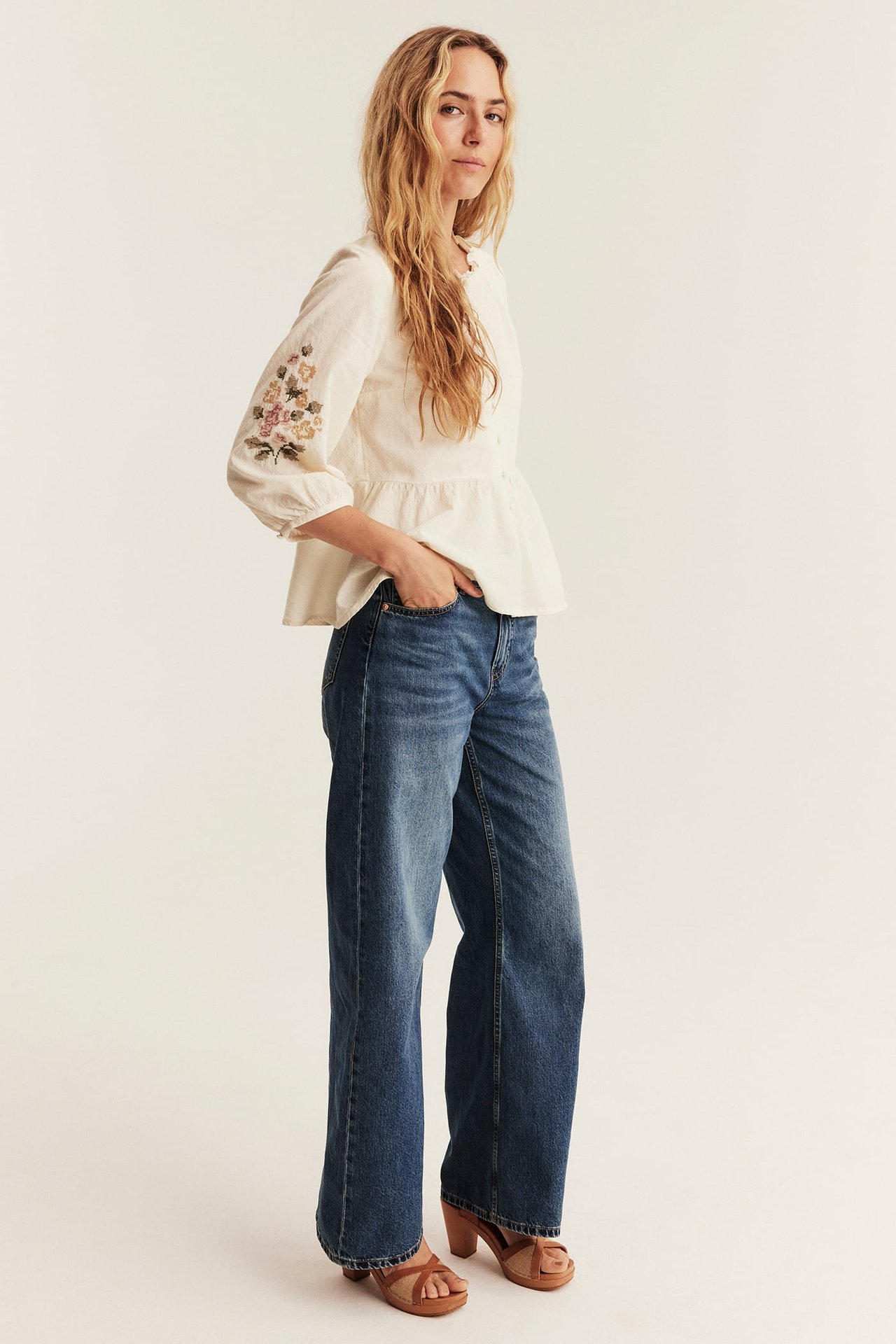 Brodert peplumbluse Newbie Woman