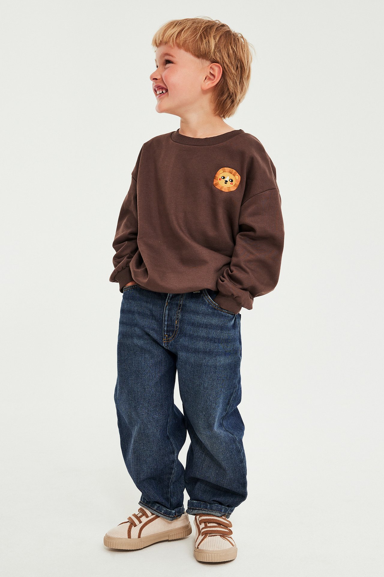Jeans med barrel fit