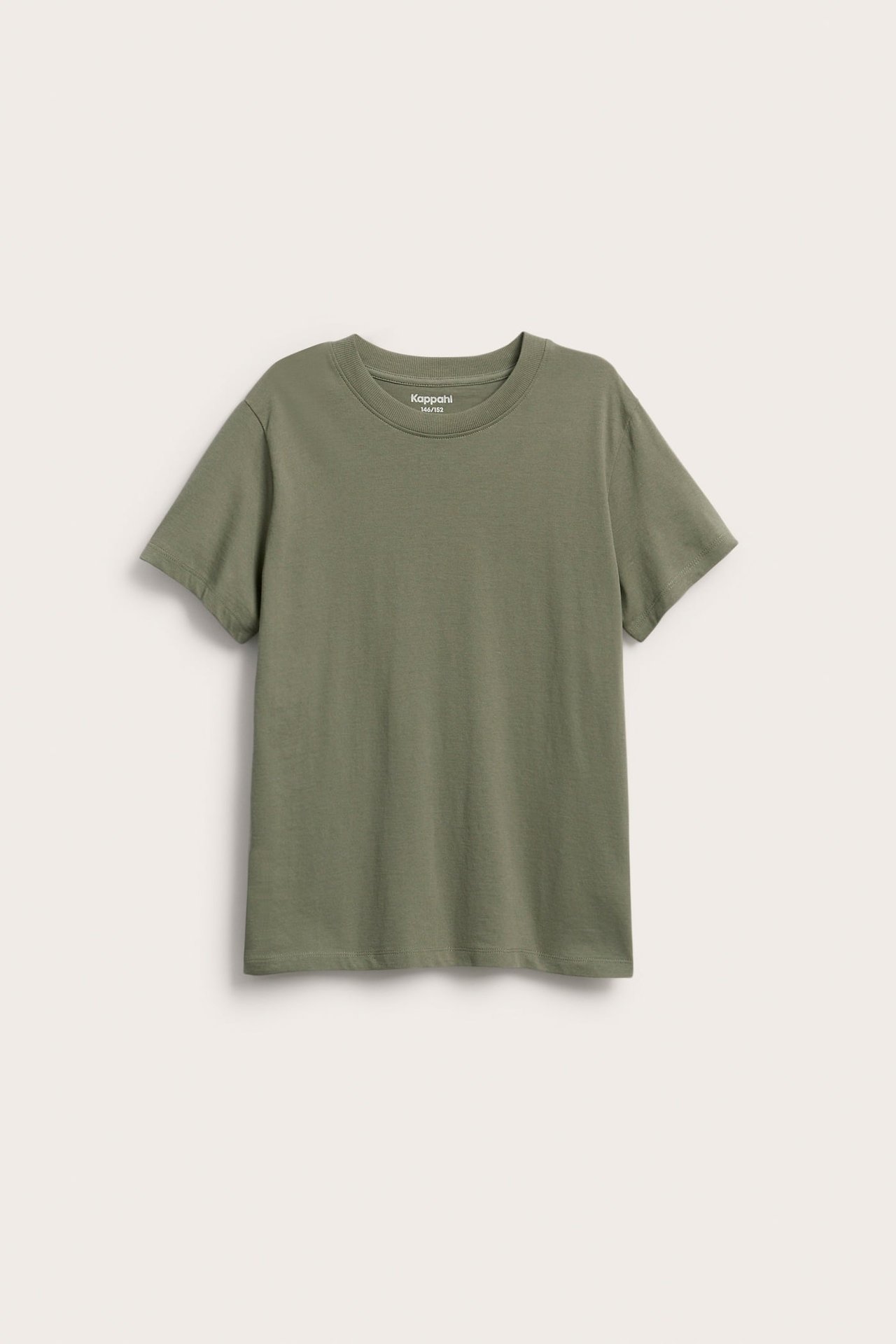 Frontvy av en mörkgrön, enfärgad bomulls-t-shirt för barn med ribbad halsringning.