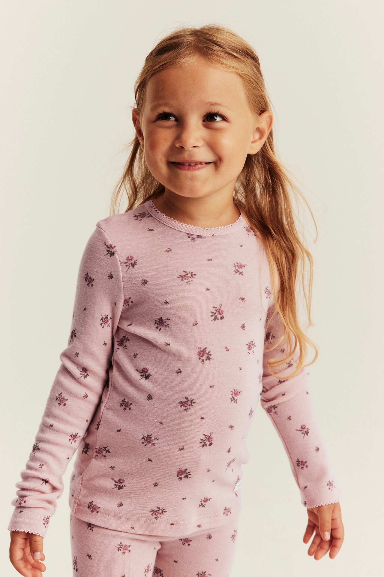 Blomstret langermet topp i ull