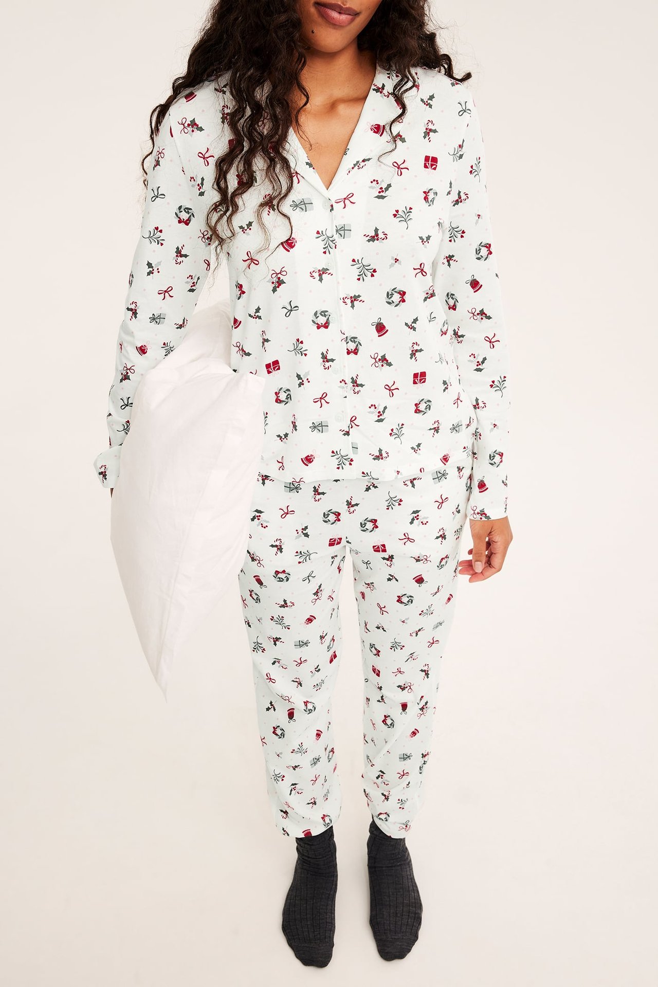 Jouluaiheinen pyjamasetti