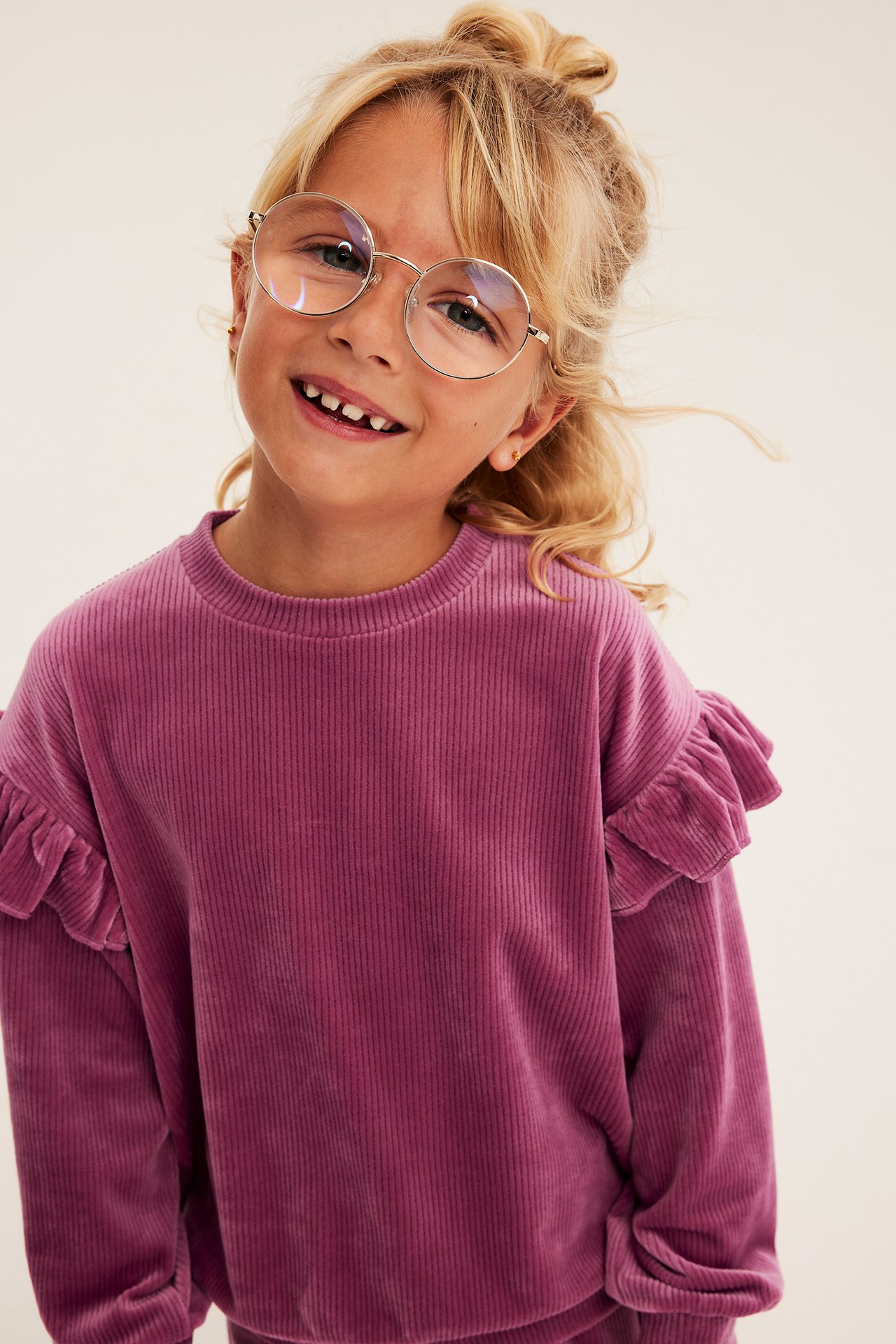 Veloursweatshirt med volangärm