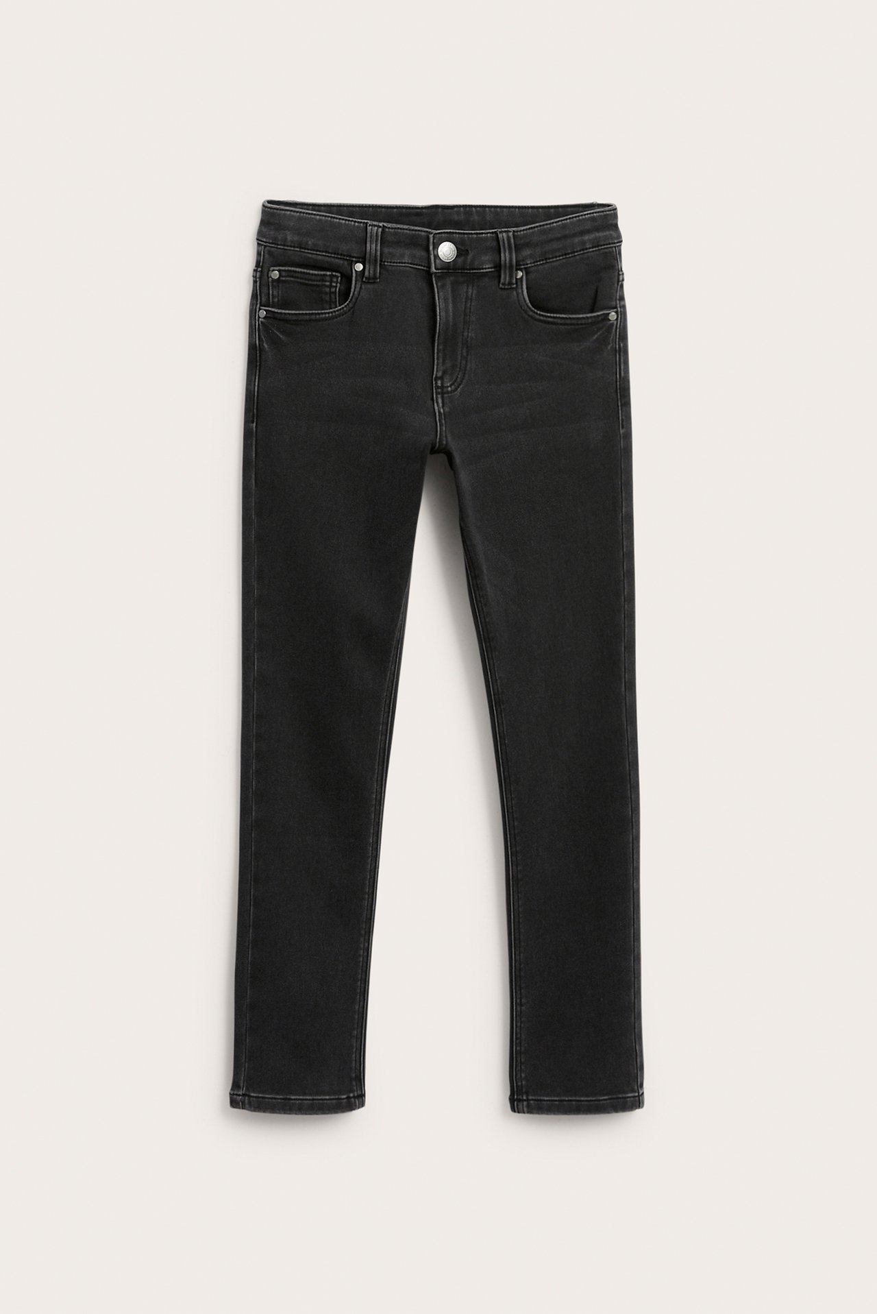 Slim fit -farkut, joissa on viisi taskua