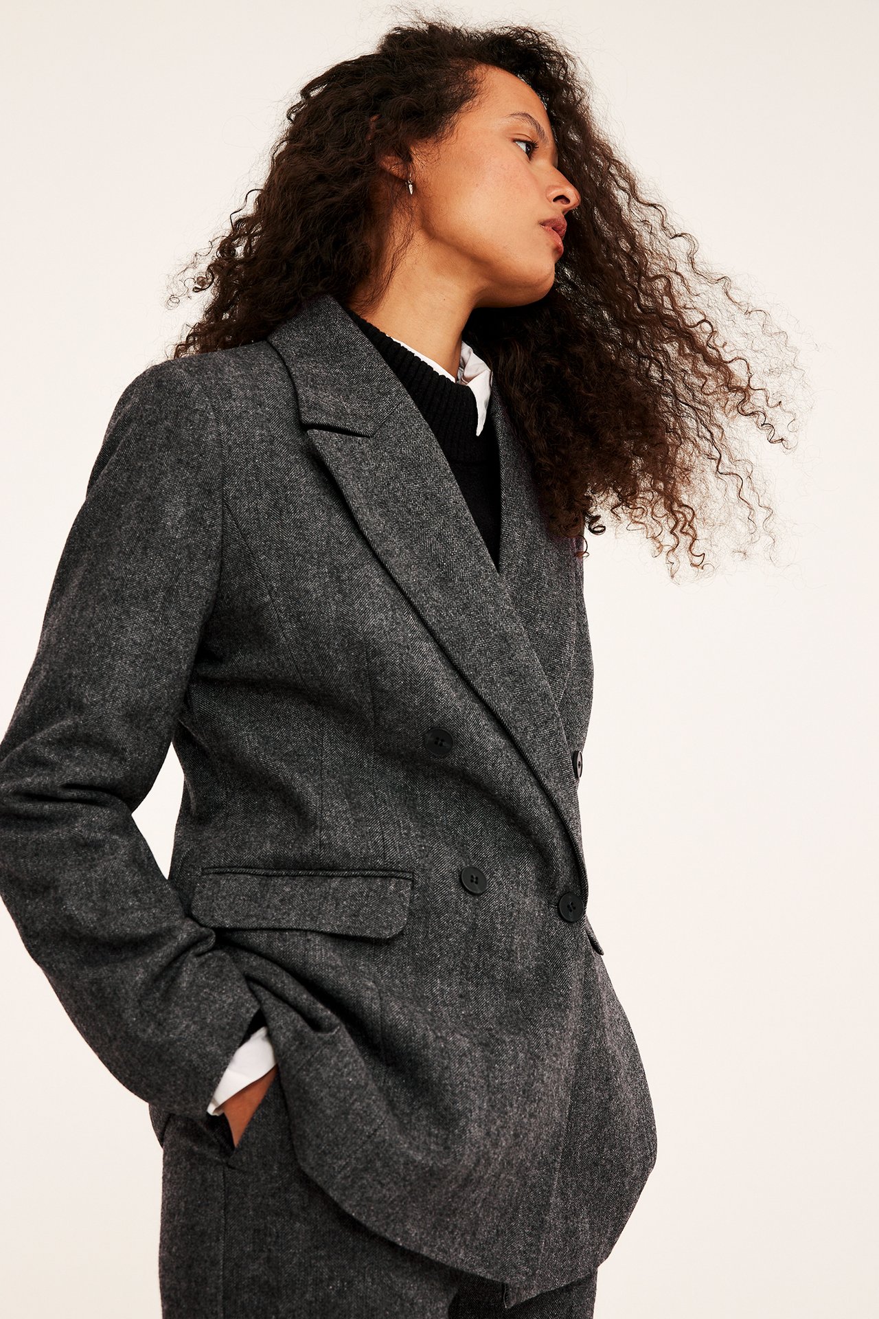 Blazer med dobbeltknepping i ullblanding