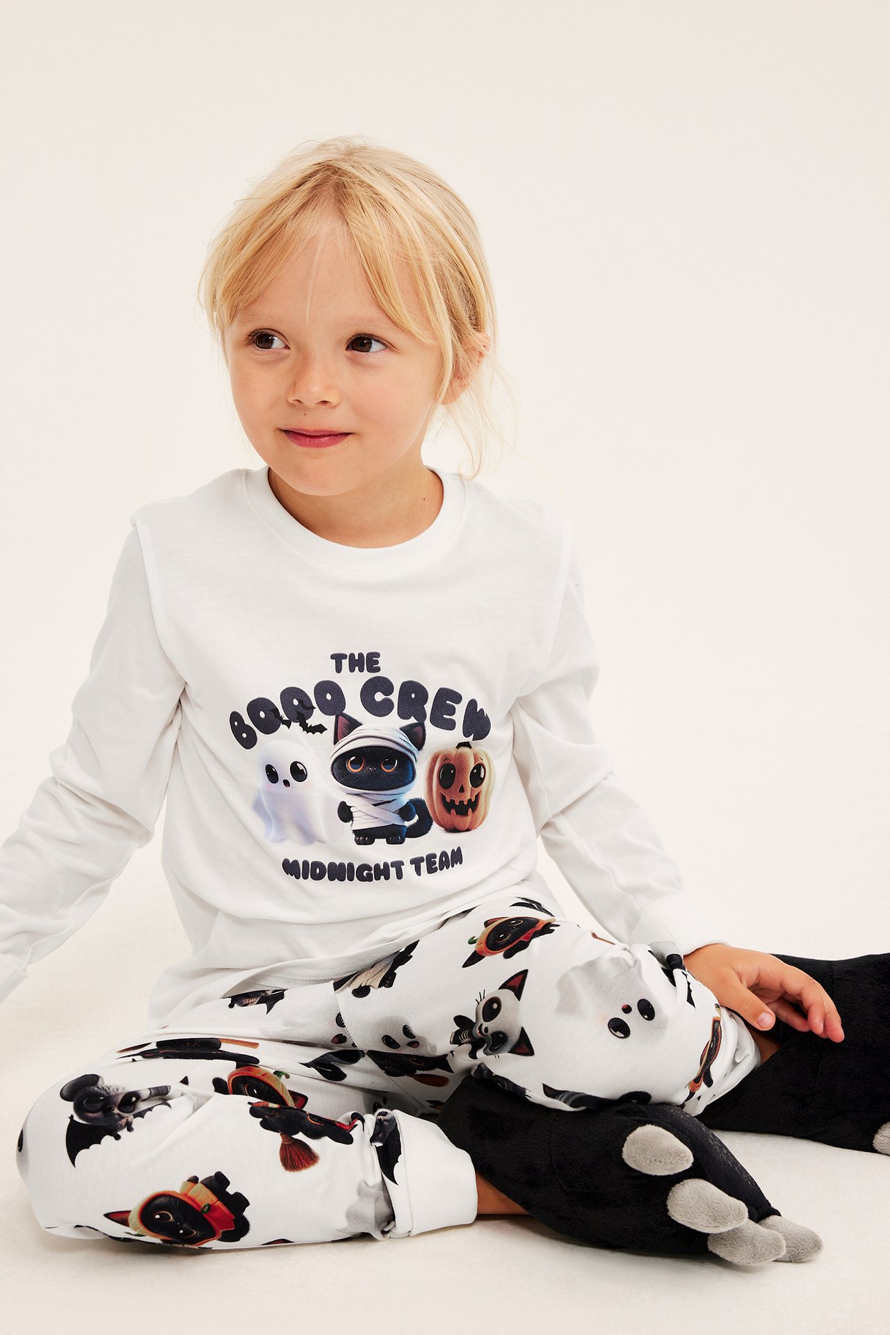 Pyjamas med spökmotiv