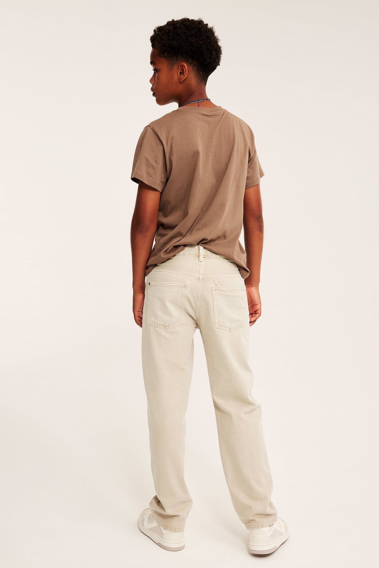 Loose-farkut, joissa on viisi taskua - Beige - 4