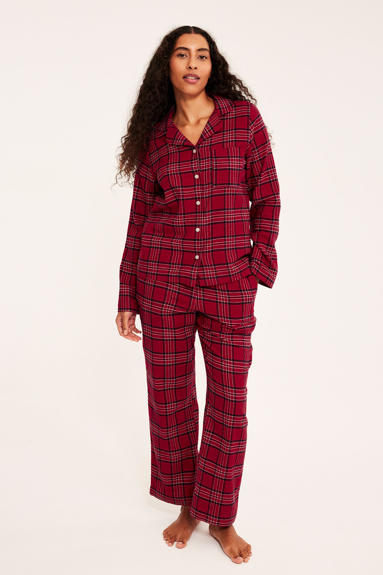 Naisten ruudullinen flanellipyjama
