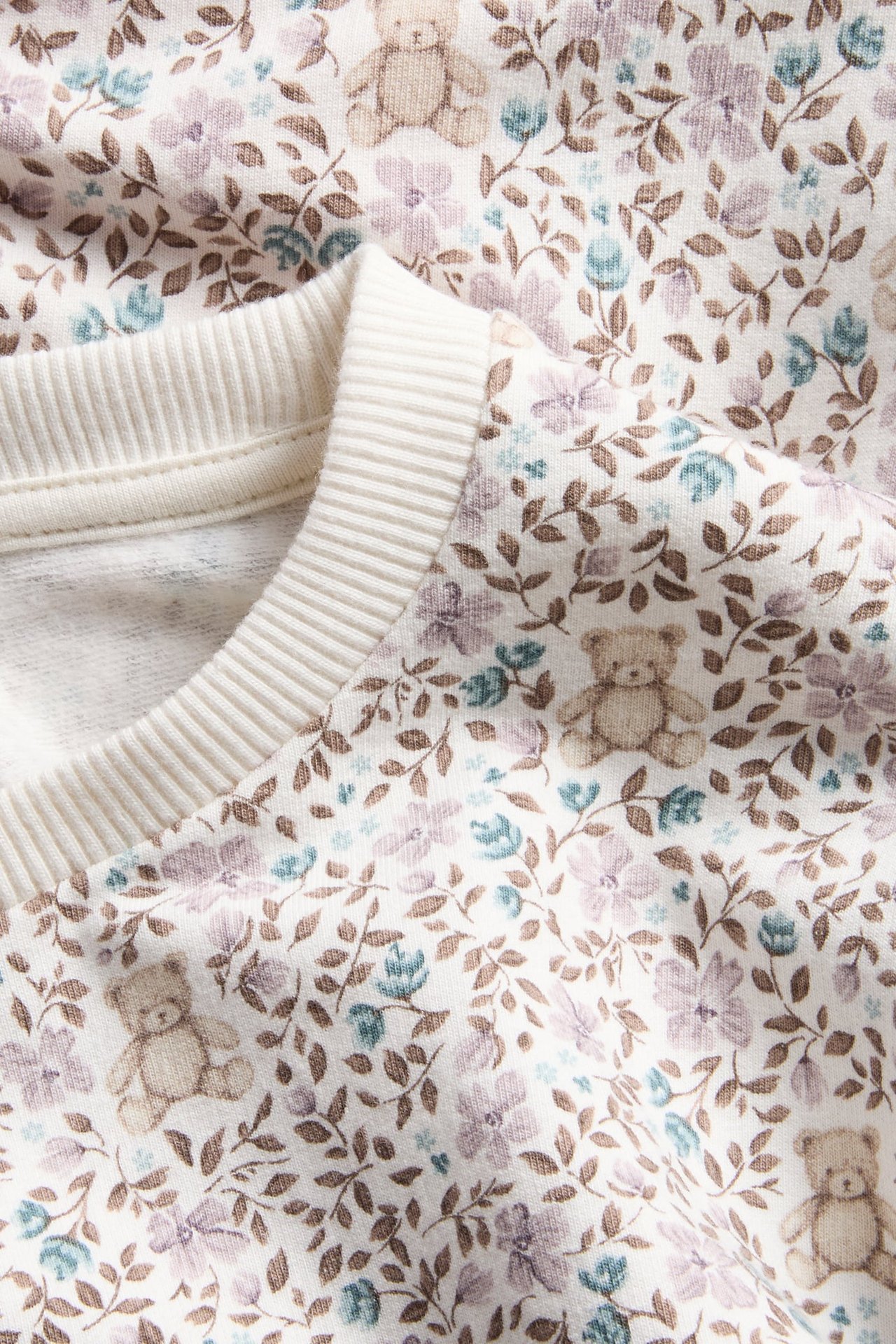 Blommig sweatshirt med volanger - Offwhite - 4