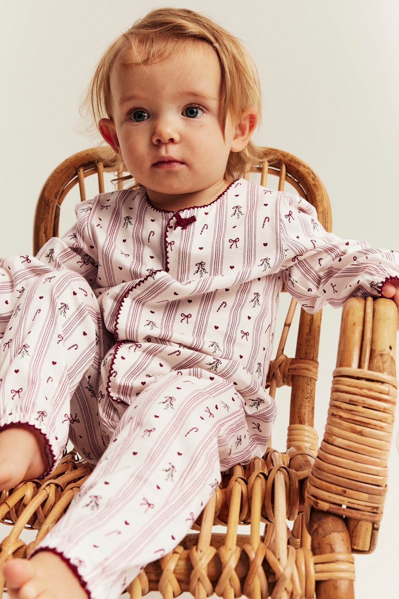 Pyjamas med julmotiv