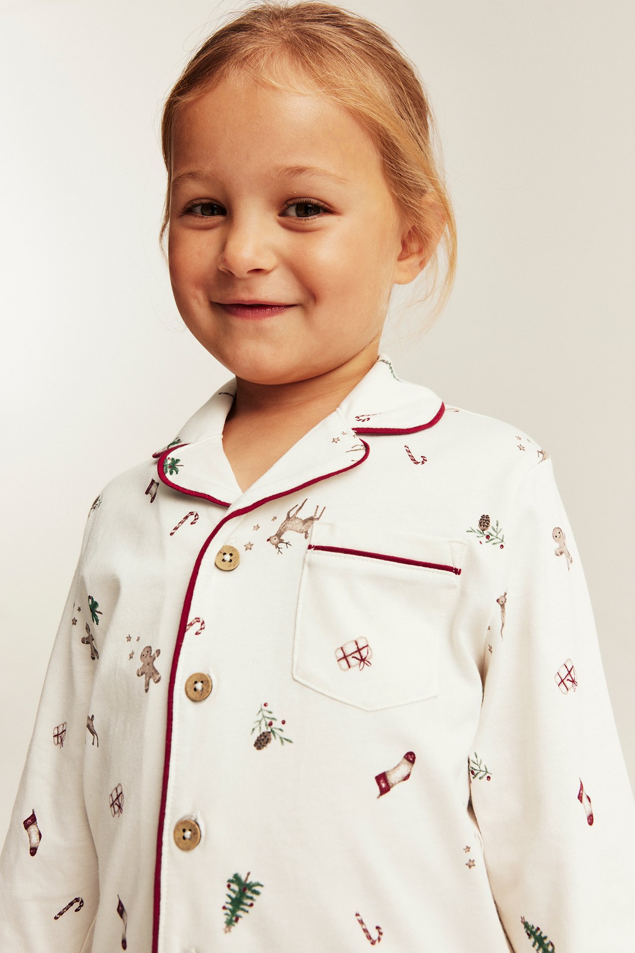 Julemønstret pyjamas