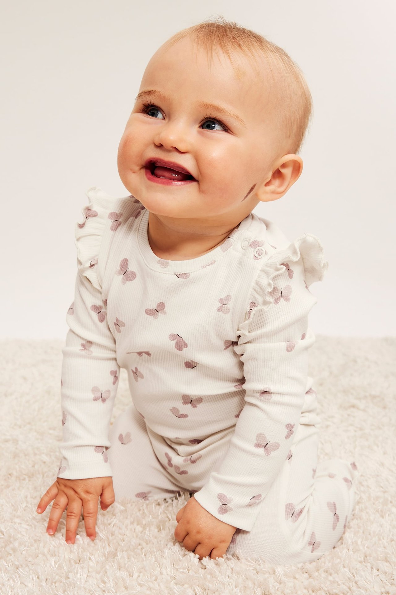 Rozszerzane legginsy w motyle